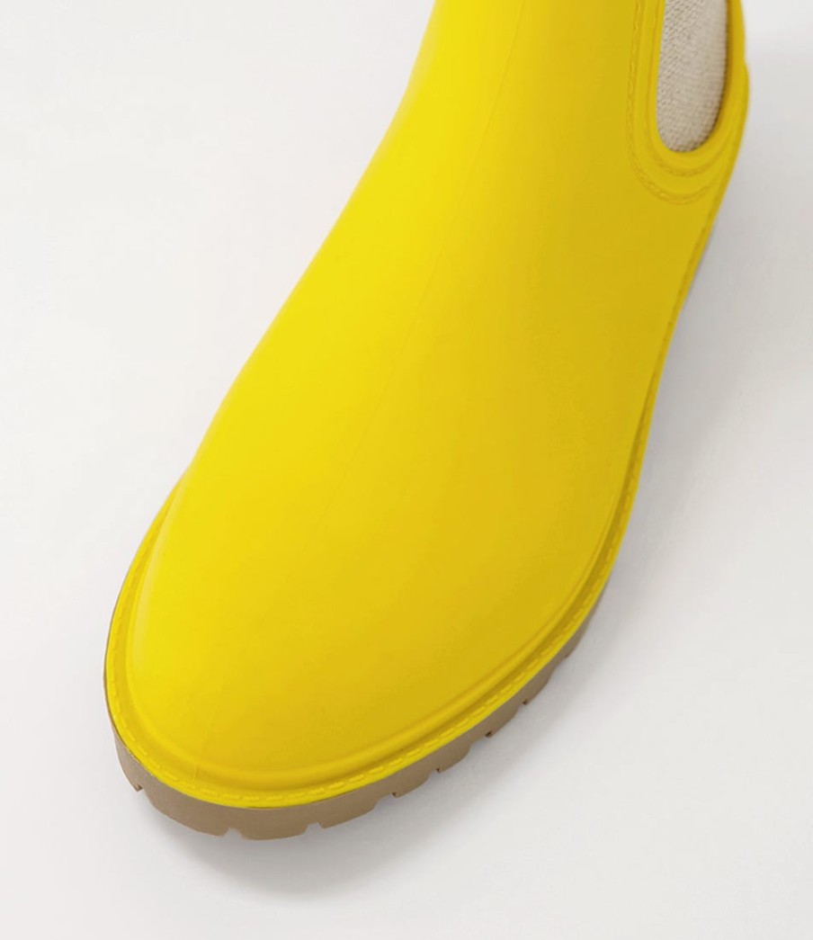 DIANA FERRARI Laurina Yellow Gumboot Chelsea Boots | Boots