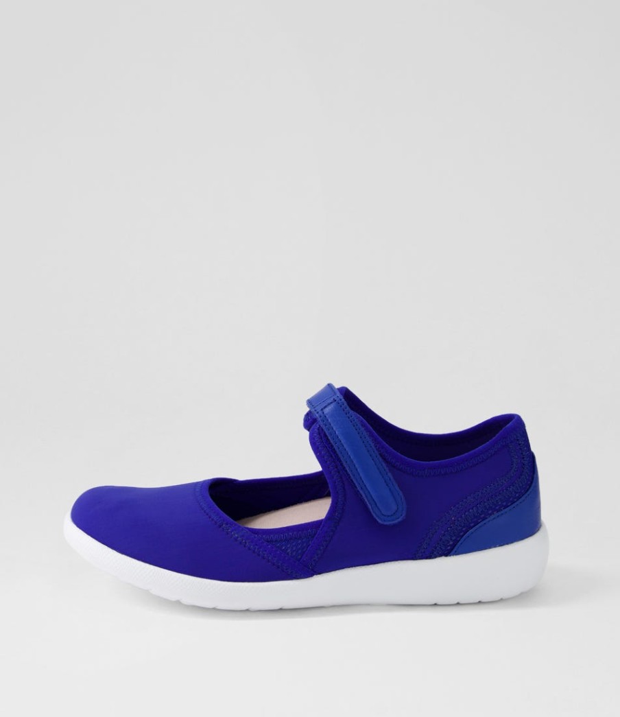 ZIERA Ushery Xf Cobalt Neoprene Sneakers | Sneakers