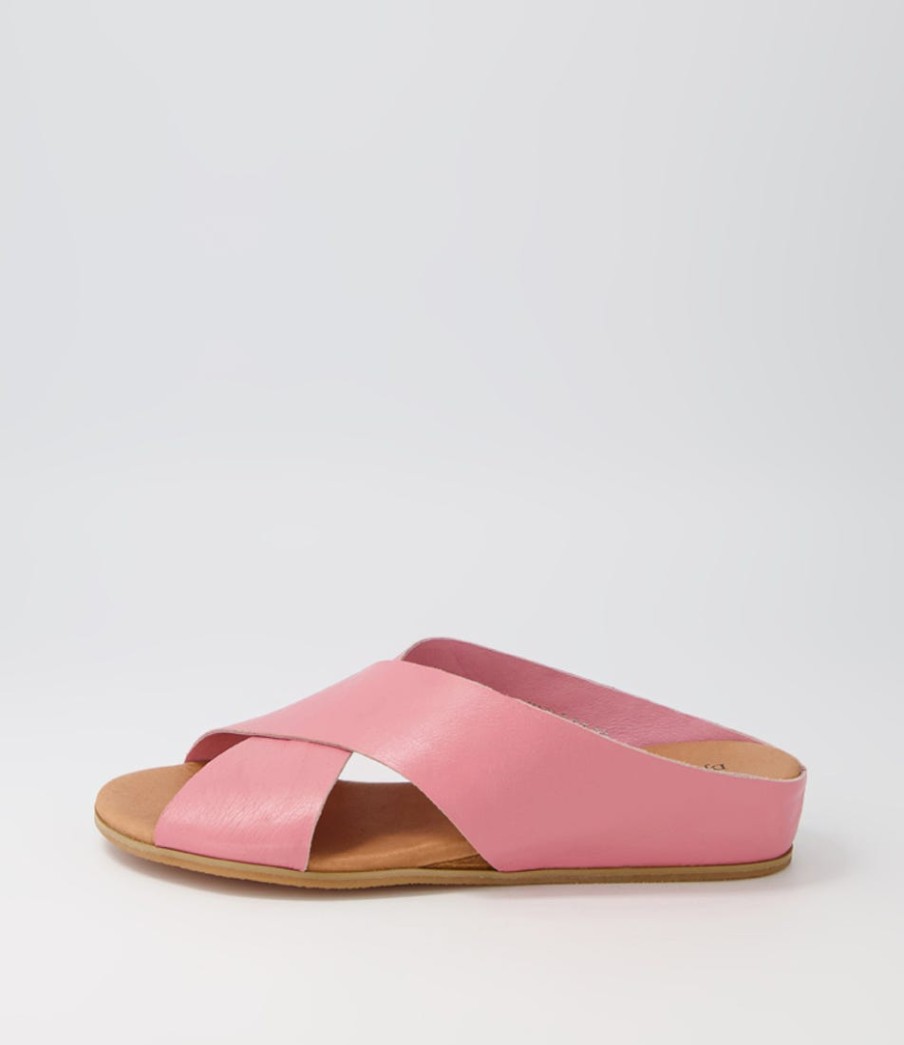 DJANGO & JULIETTE Harli Pretty Pink Leather Slides | Wedges