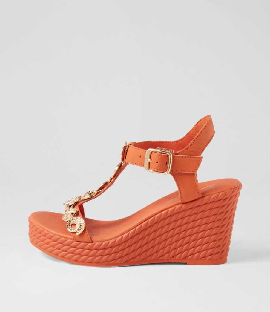 DJANGO & JULIETTE Evry Bright Orange Gold Leather Sandals | Wedges