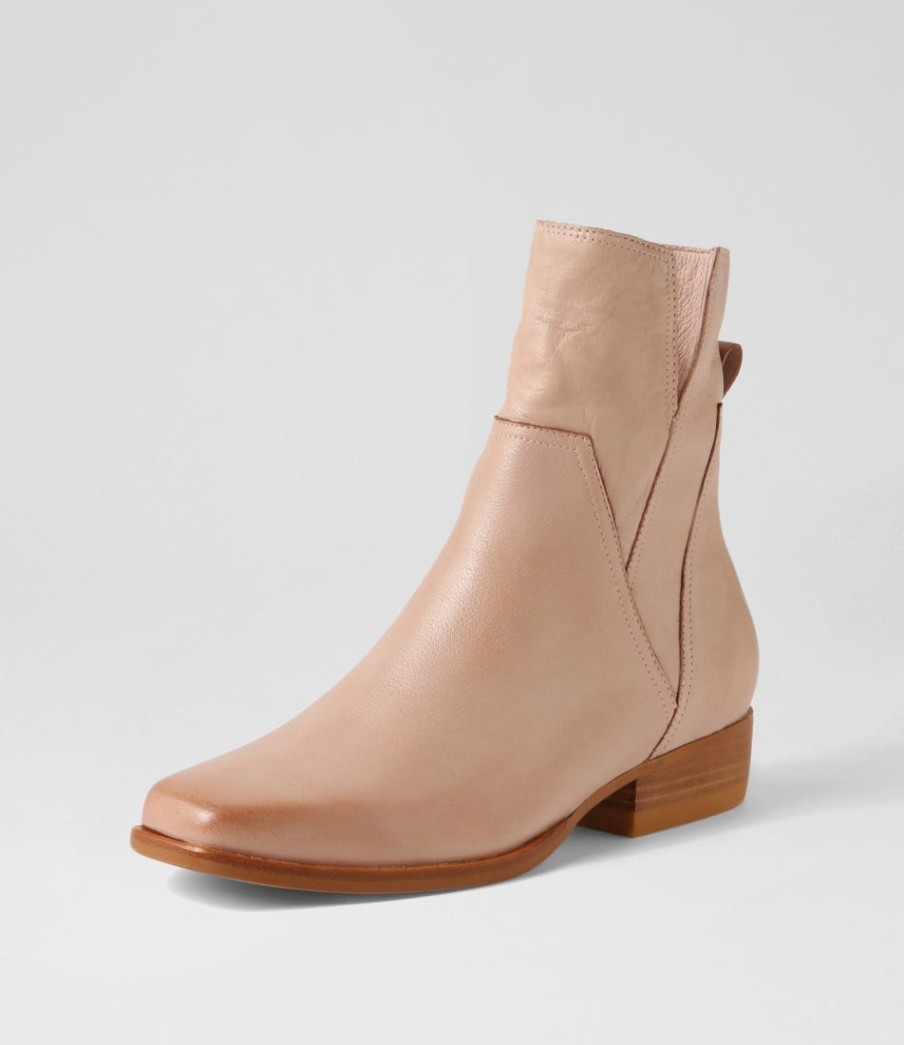 TOP END Gaines Cafe Leather Ankle Boots | Boots