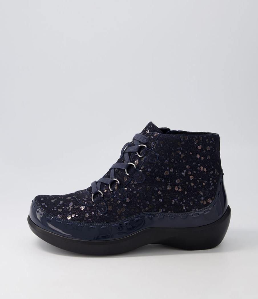 ZIERA Alexia Xw Navy Patent Suede Lace Up Boots | Boots