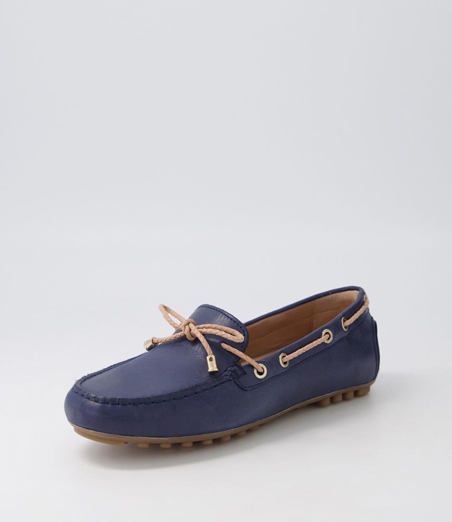 GEOX D Leelyan C Blue Sand Leather Flat Shoes | Comfort