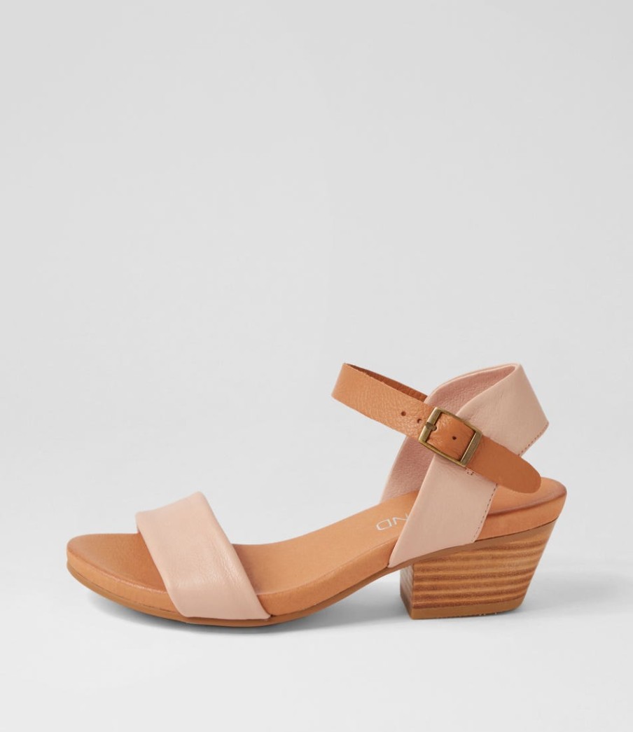 TOP END Control Cafe Dark Tan Leather Sandals | Heels