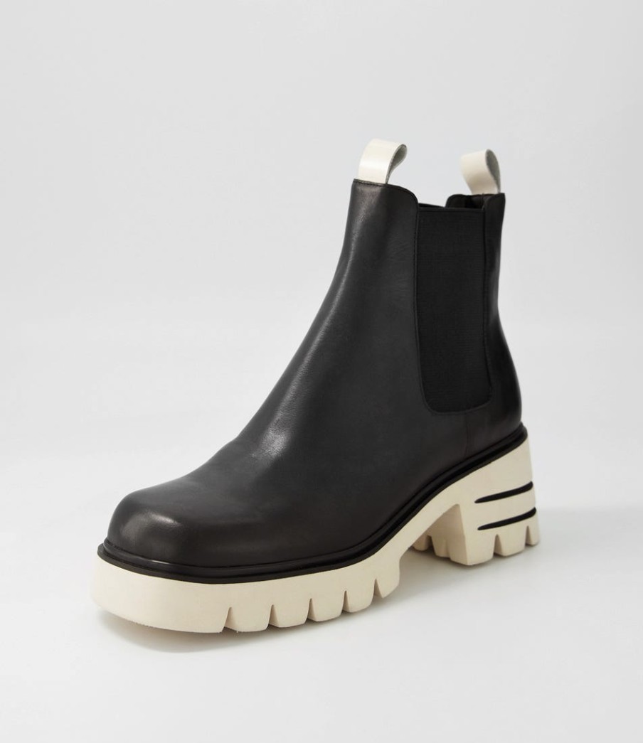 DJANGO & JULIETTE Breda Black Vanilla Box Leather Chelsea Boots | Boots