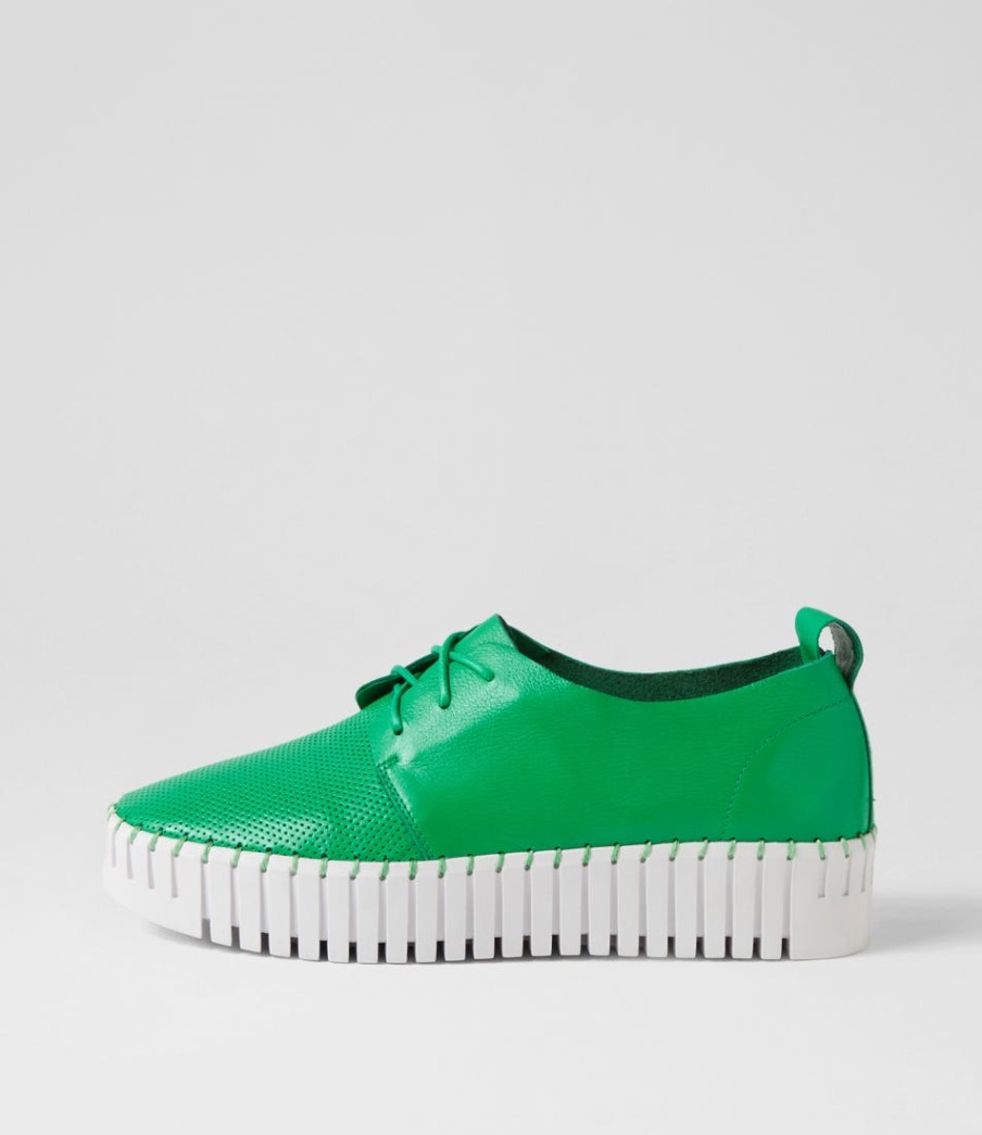 DJANGO & JULIETTE Batu Bright Emerald White Leather Sneakers | Wedges