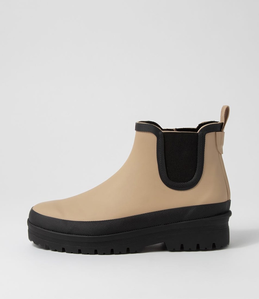 DIANA FERRARI Everlane Taupe Black Gumboot Ankle Boots | Boots