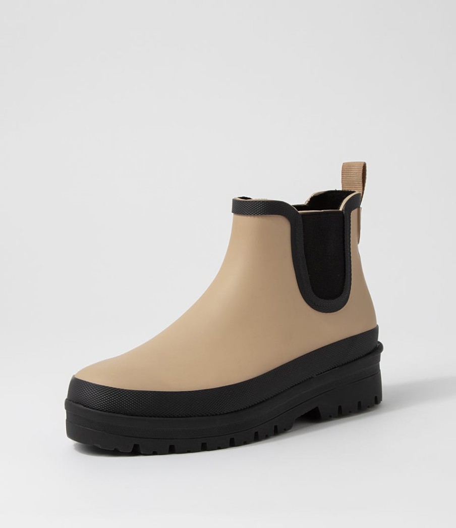 DIANA FERRARI Everlane Taupe Black Gumboot Ankle Boots | Boots