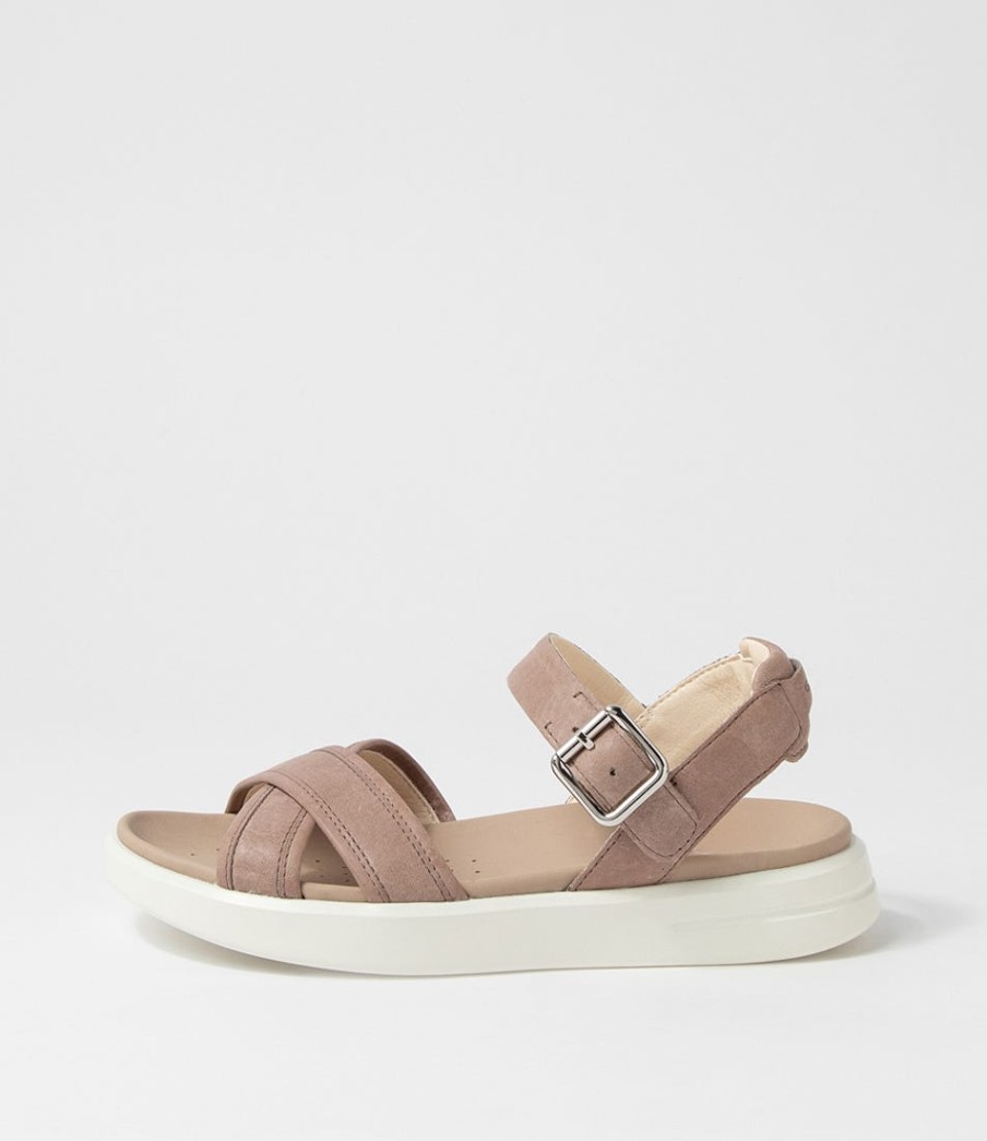 GEOX D Xand 2S B Desert Nubuck Sandals | Comfort