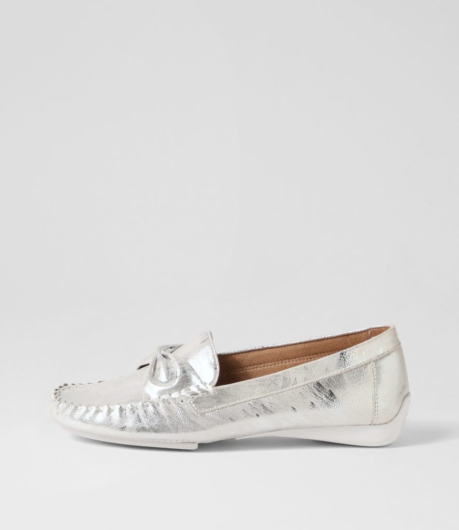 DJANGO & JULIETTE Loukas Silver Scratch Leather Loafers | Loafers