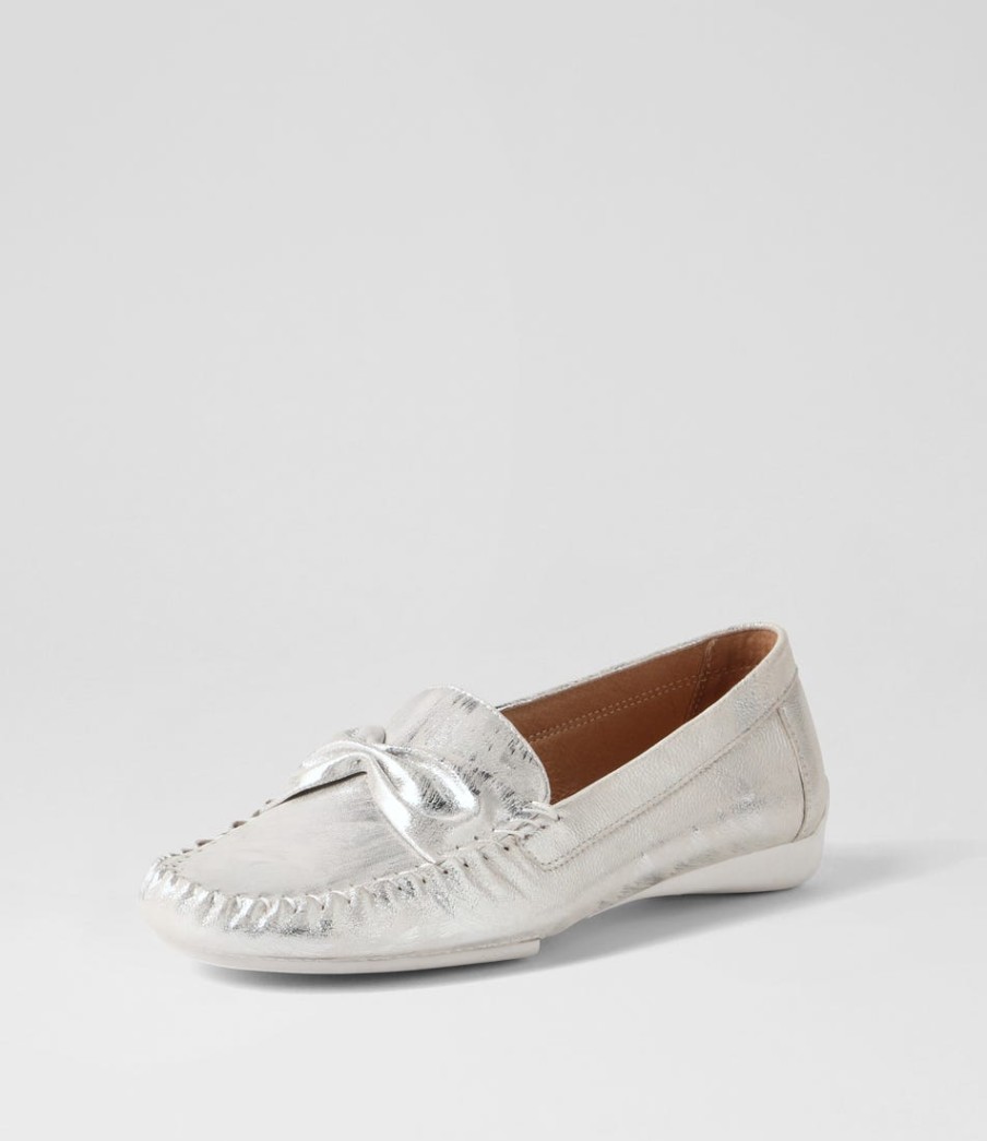 DJANGO & JULIETTE Loukas Silver Scratch Leather Loafers | Loafers