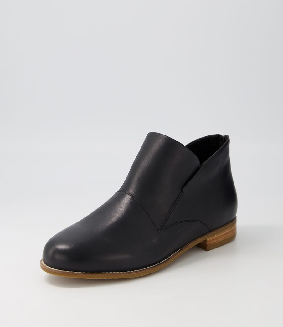 ZIERA Thiem Xf Black Leather Ankle Boots | Boots