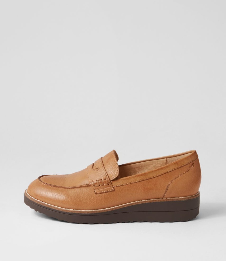 TOP END Oley Dark Tan Choc Leather Loafers | Loafers