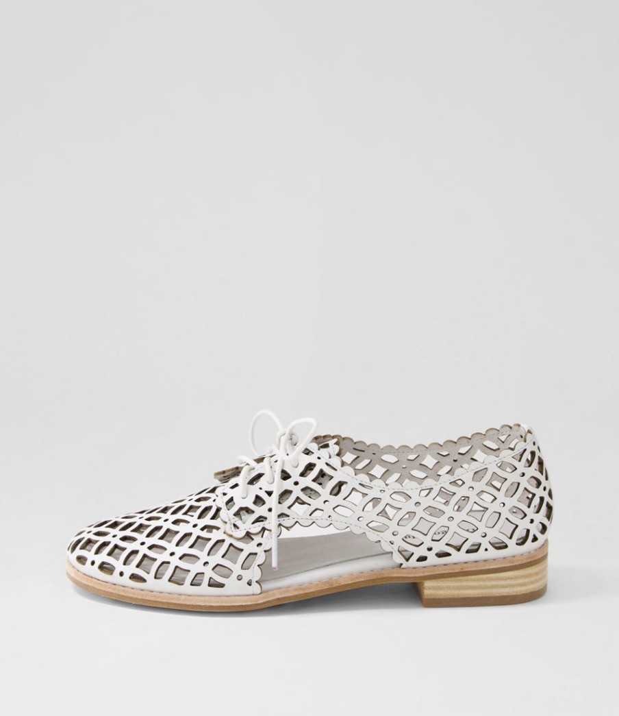 DJANGO & JULIETTE Addyst White Leather Lace Up Flats | Flats