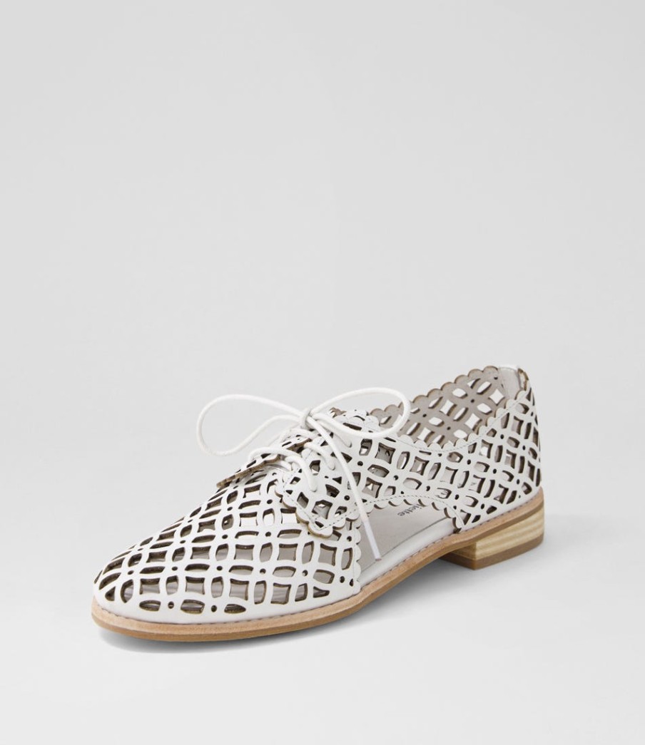 DJANGO & JULIETTE Addyst White Leather Lace Up Flats | Flats