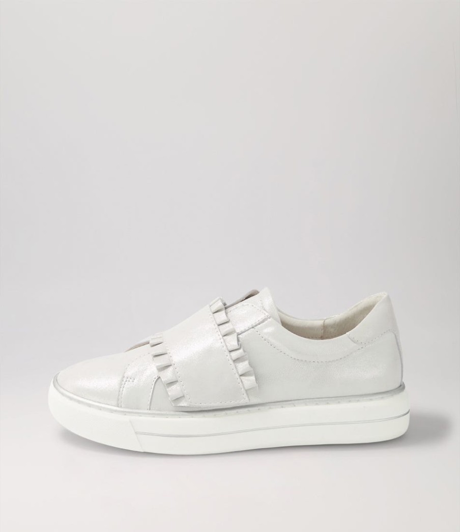 DJANGO & JULIETTE Yabell Silver Shimmer Leather Sneakers | Sneakers