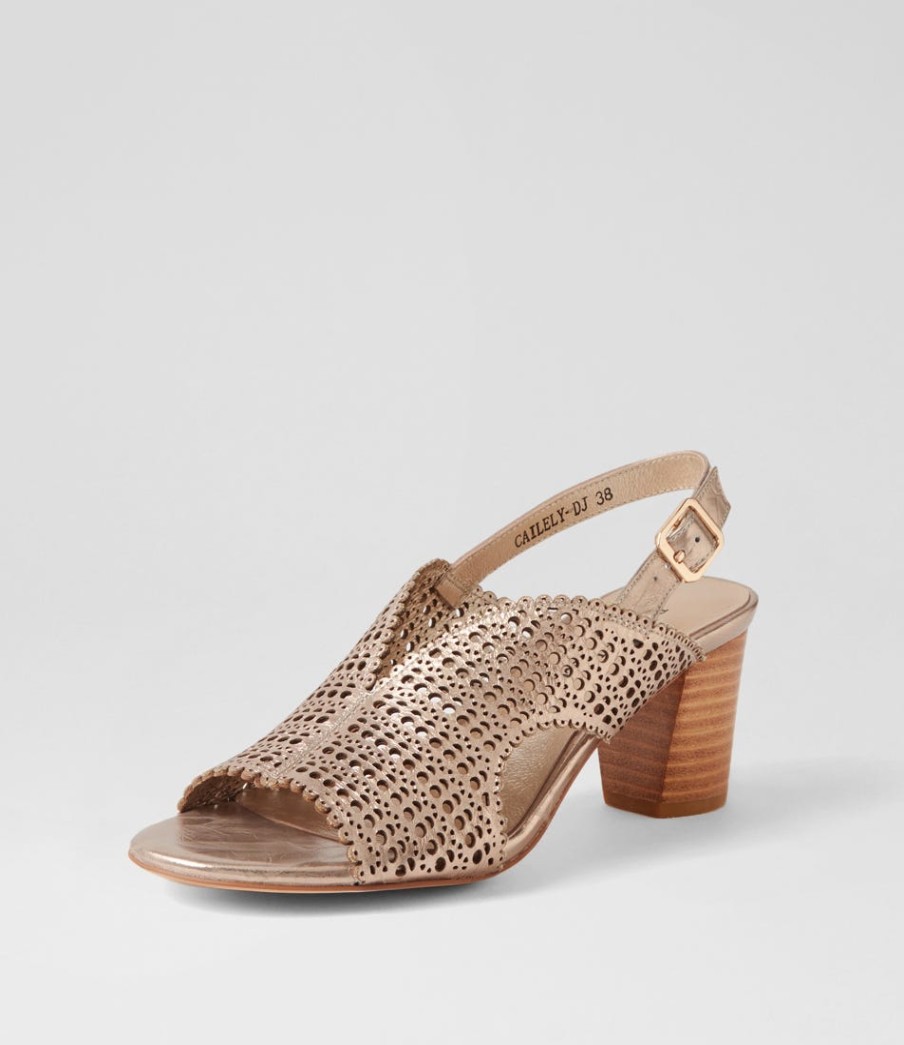 DJANGO & JULIETTE Cailely Champagne Shrunken Leather Sandals | Heels