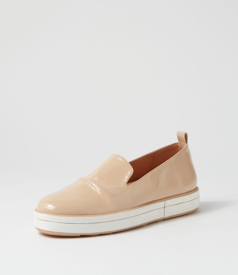 ZIERA Raider W Latte Patent Leather Loafers | Loafers