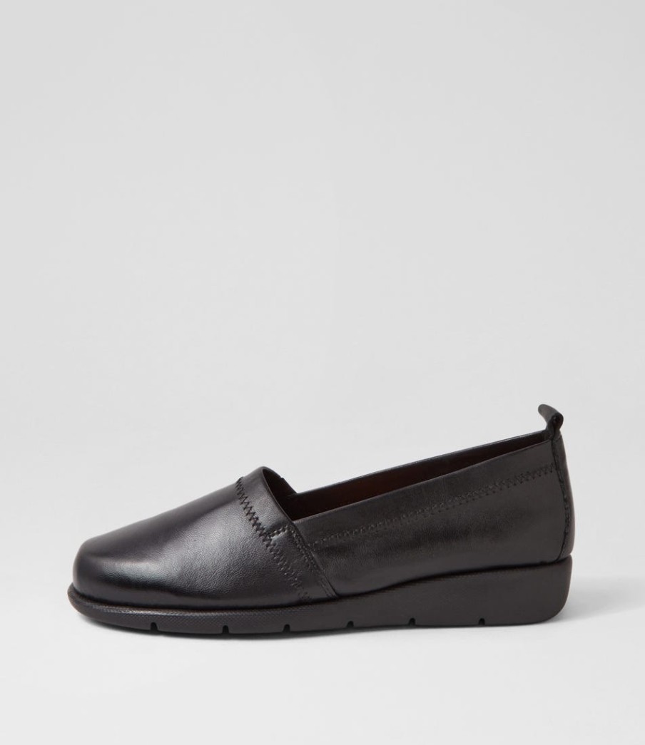 SUPERSOFT Aliner Black Leather Loafers | Comfort