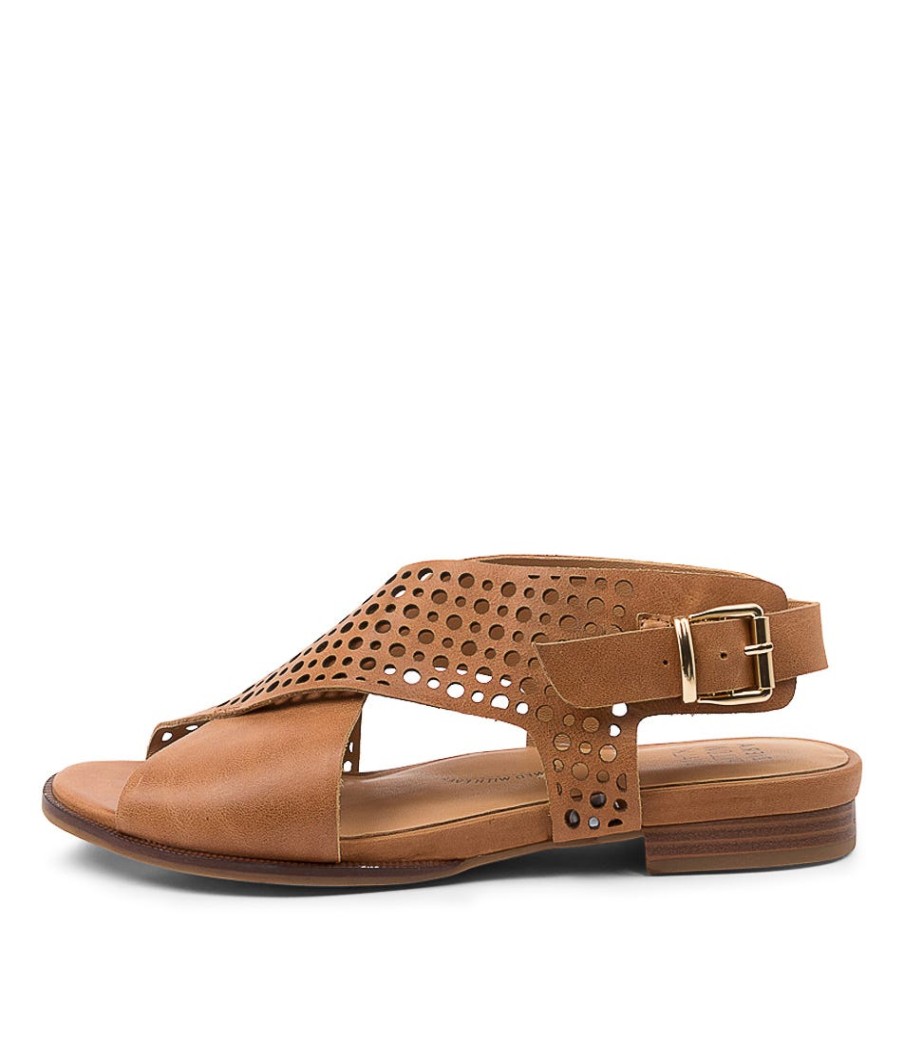 ZIERA Treka W Tan Leather | Flats