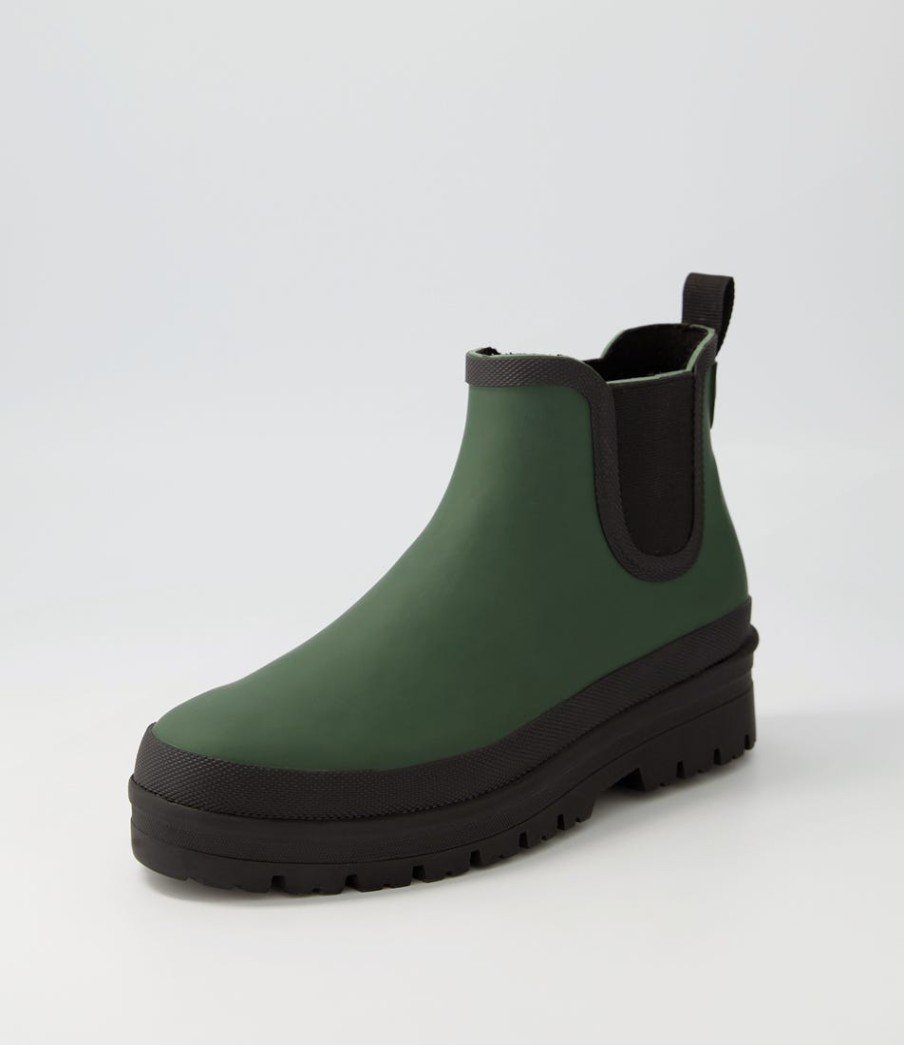 DIANA FERRARI Everlane Olive Black Gumboots | Boots