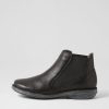 DJANGO & JULIETTE Rosiel Black Leather Chelsea Boots | Boots