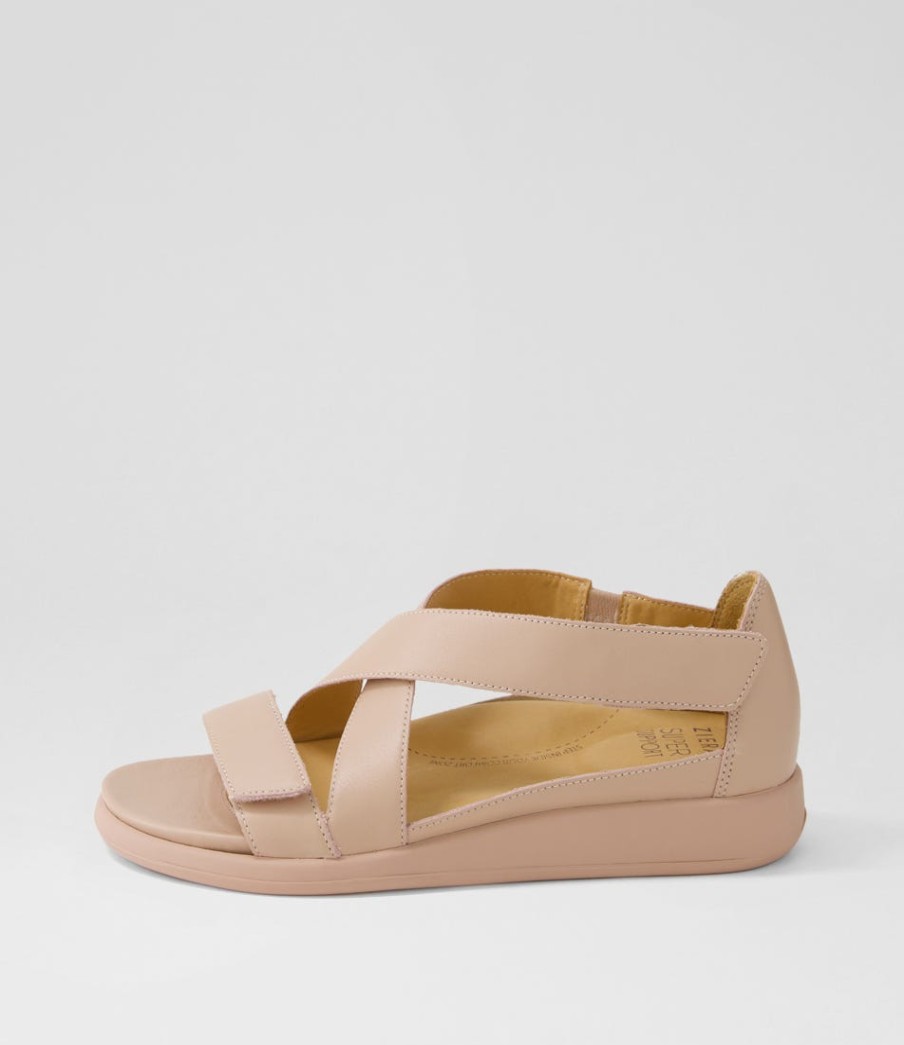 ZIERA Issy W Blush Leather Sandals | Wedges