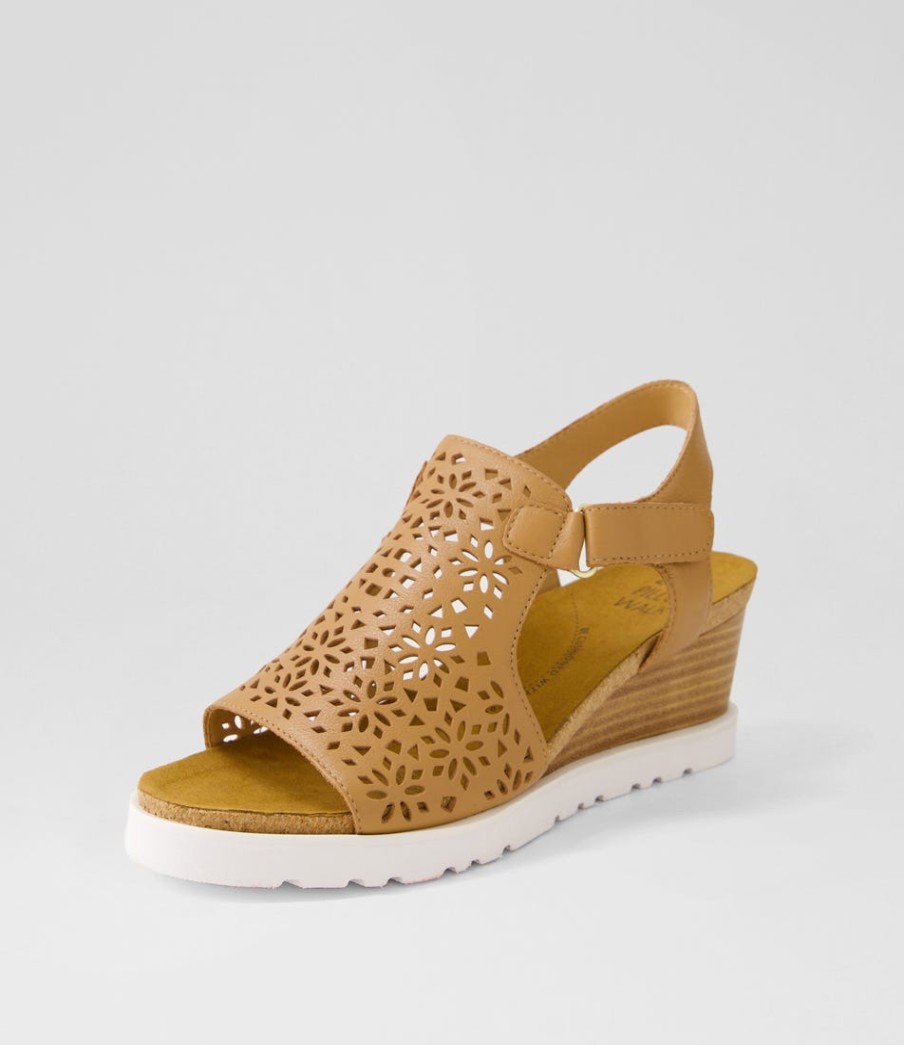 ZIERA Perynn W Tan Leather Sandals | Wedges