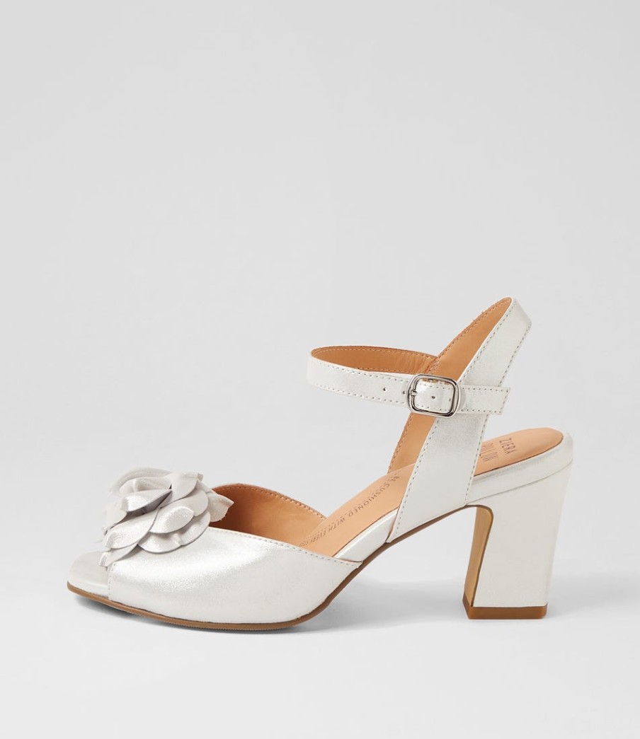 ZIERA Aggie W Silver Shimmers Leather Sandals | Comfort