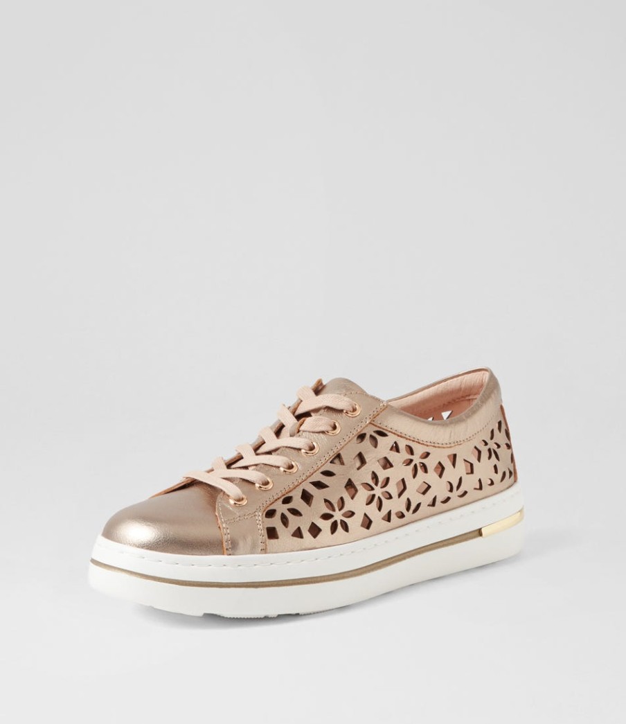 DJANGO & JULIETTE Wim Champagne White Leather Sneakers | Sneakers