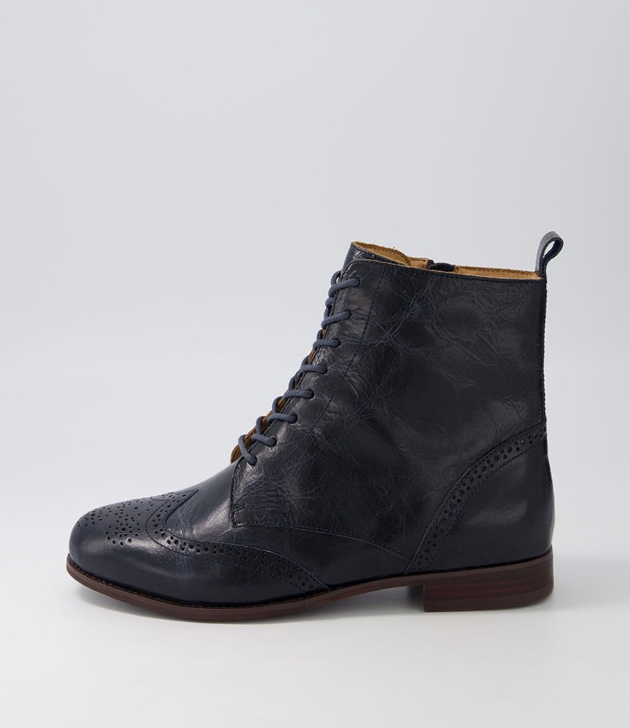 ZIERA Thron Xf Navy Leather Ankle Boots | Boots