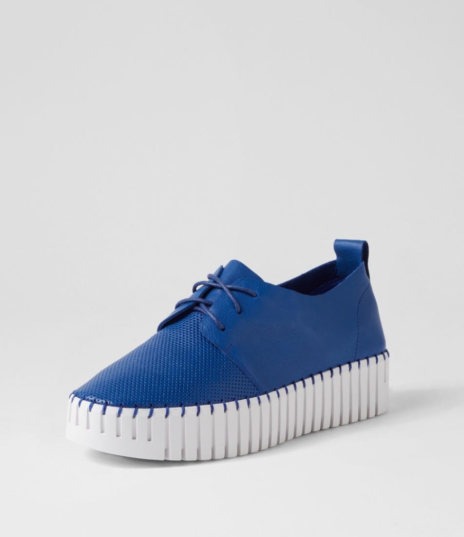 DJANGO & JULIETTE Batu Cobalt White Leather Sneakers | Wedges