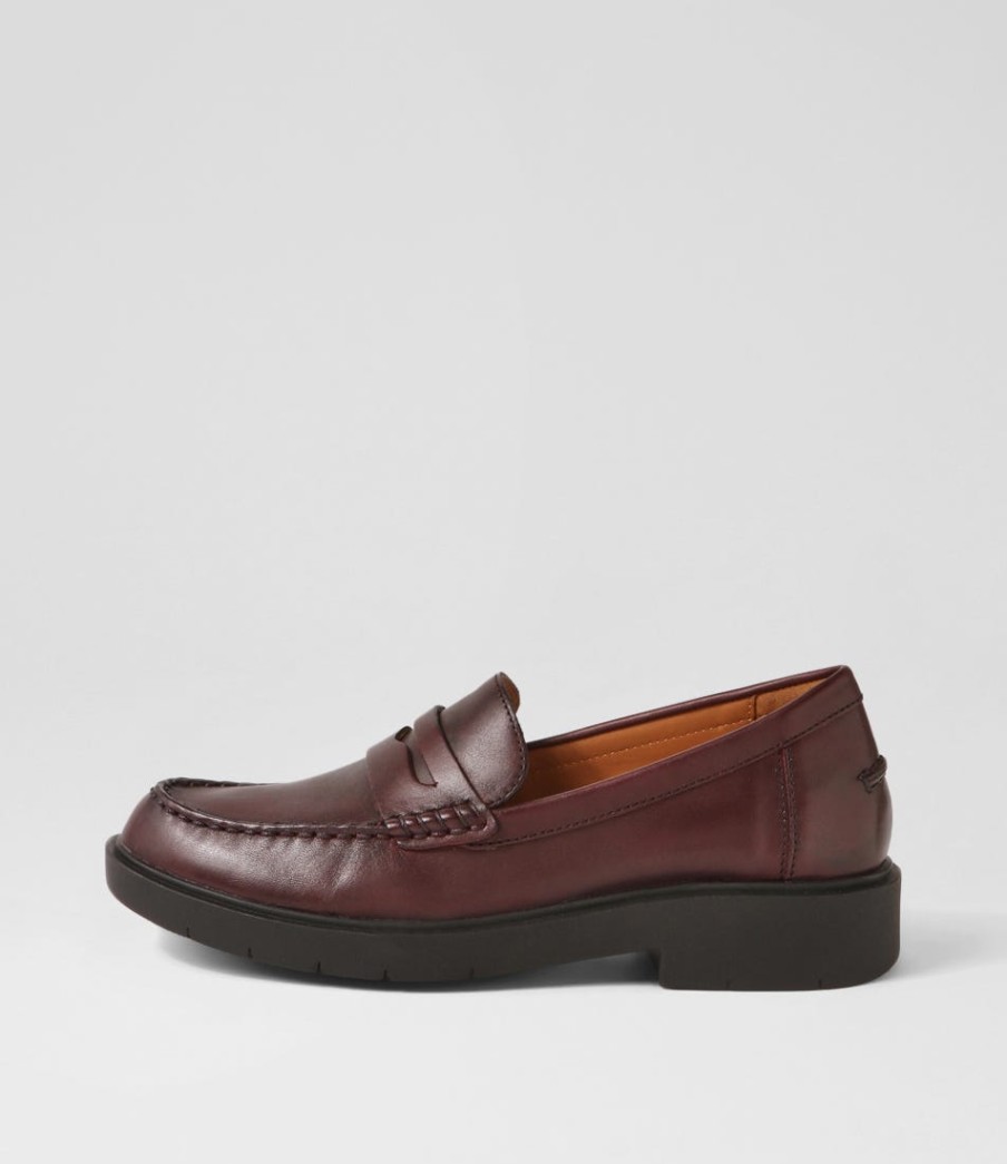 GEOX D Spherica Ec1 A Dark Burgundy Leather Loafers | Comfort