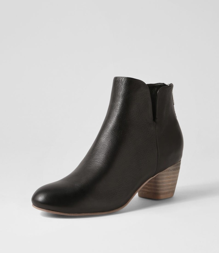 DJANGO & JULIETTE Dollars Black Natural Heel Leather Ankle Boots | Boots