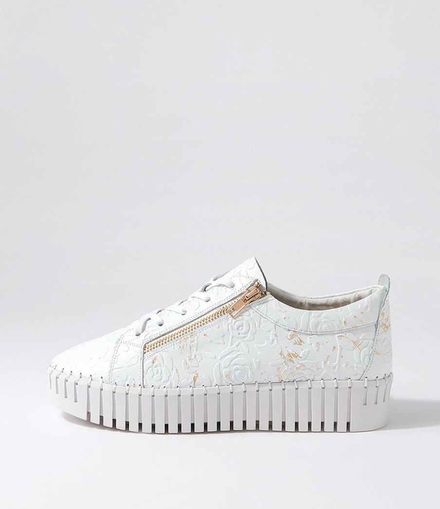 DJANGO & JULIETTE Bump White Gold Flower Leather Sneakers | Sneakers