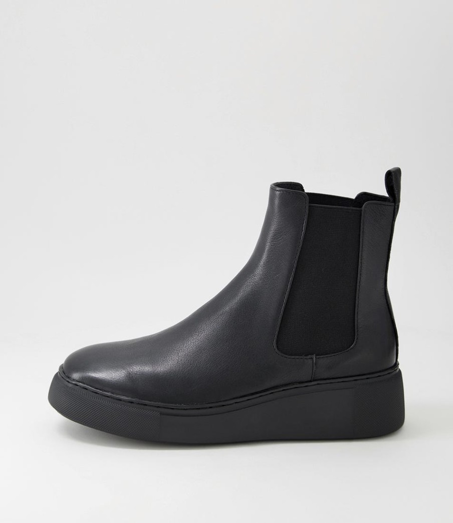 DJANGO & JULIETTE Yestin Black Leather Chelsea Boots | Boots