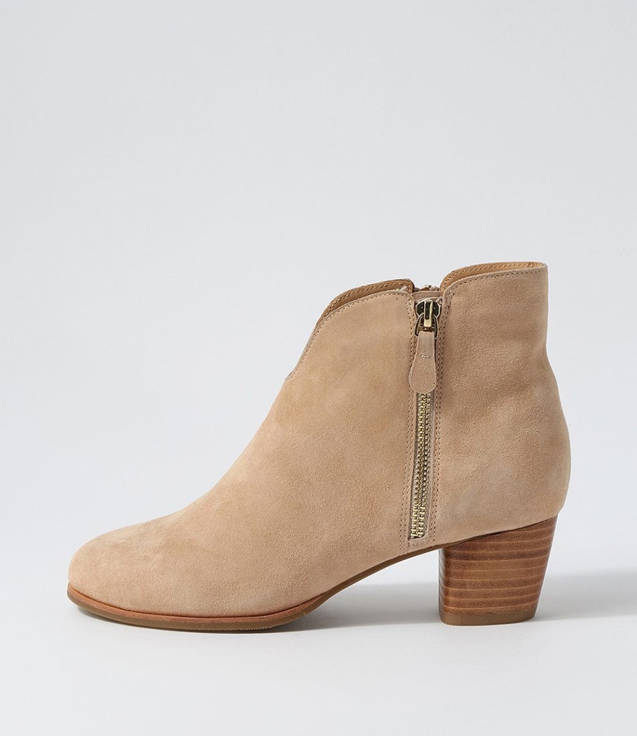 ZIERA Govak W Latte Suede Ankle Boots | Boots