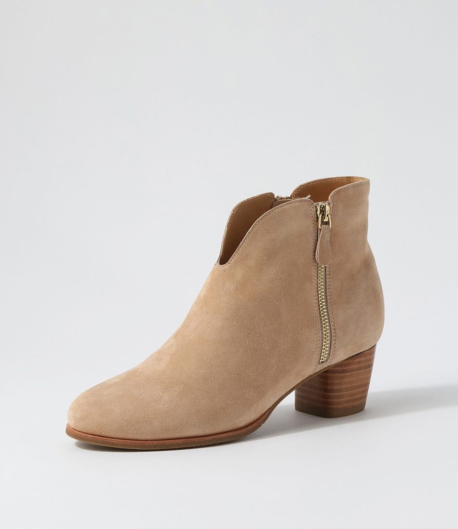 ZIERA Govak W Latte Suede Ankle Boots | Boots