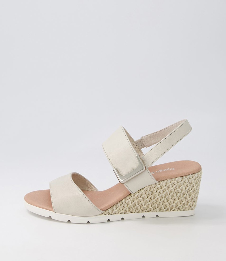 DJANGO & JULIETTE Dakoda Stone Weave Leather Sandals | Wedges