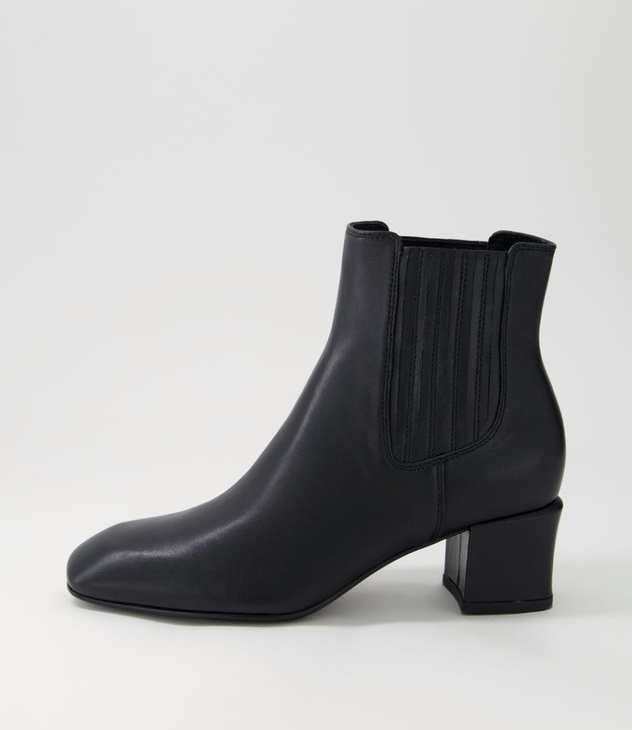 TOP END Elsea Black Leather Chelsea Boots | Boots