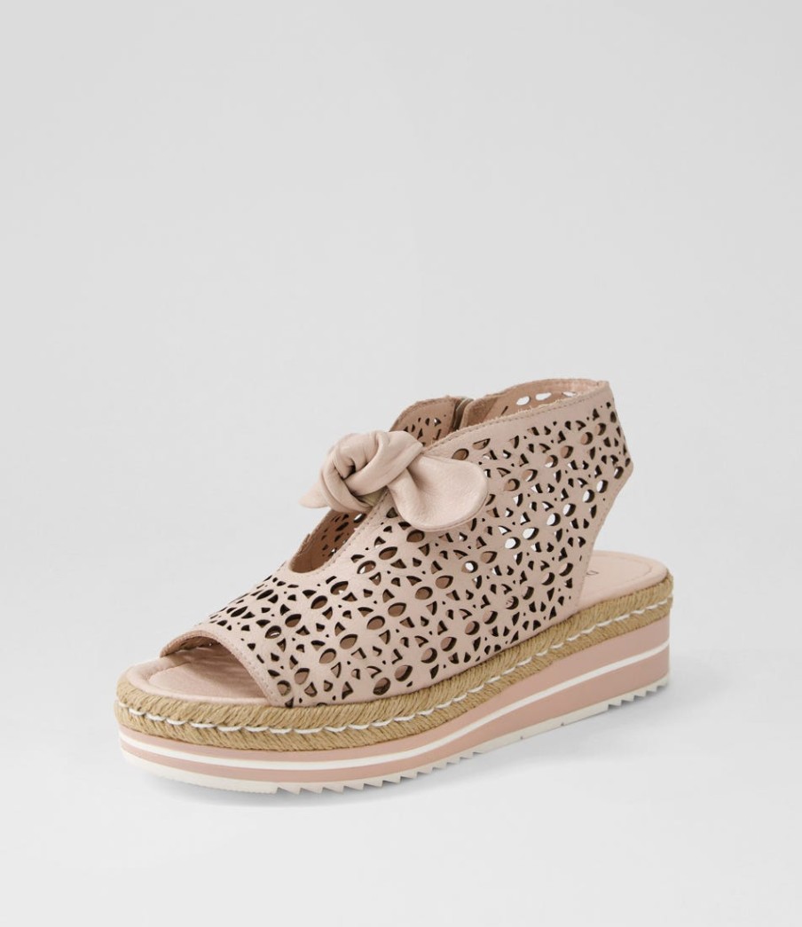 DJANGO & JULIETTE Altona Rose Leather Sandals | Espadrilles