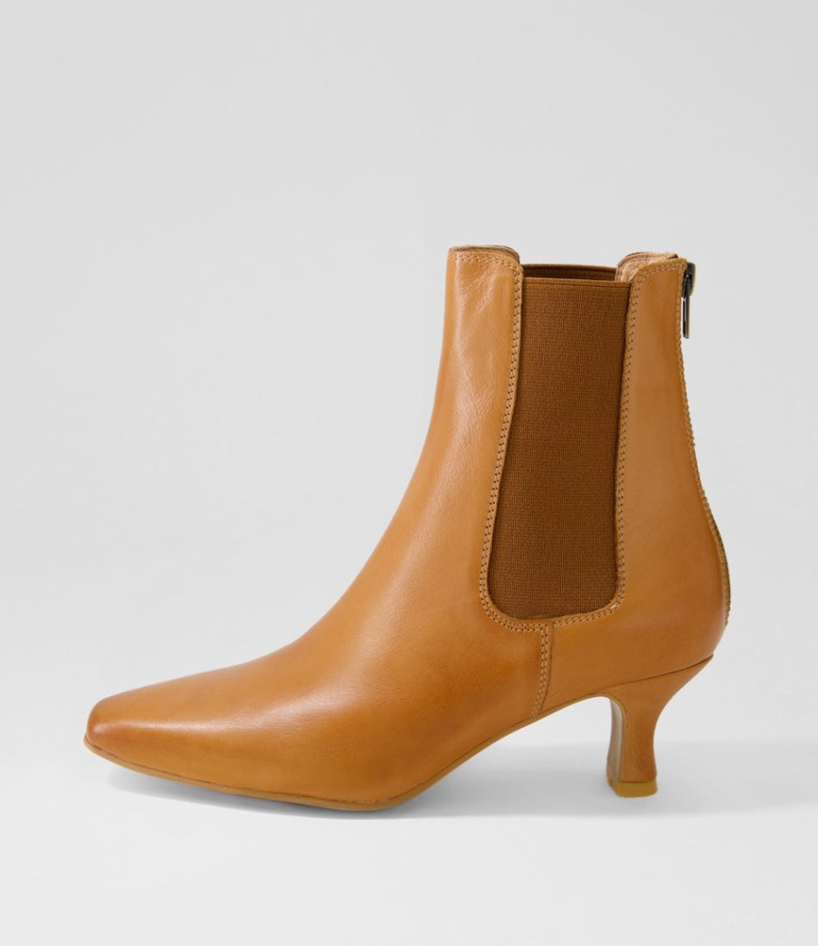 DJANGO & JULIETTE Capeyas Tan Leather Ankle Boots | Boots