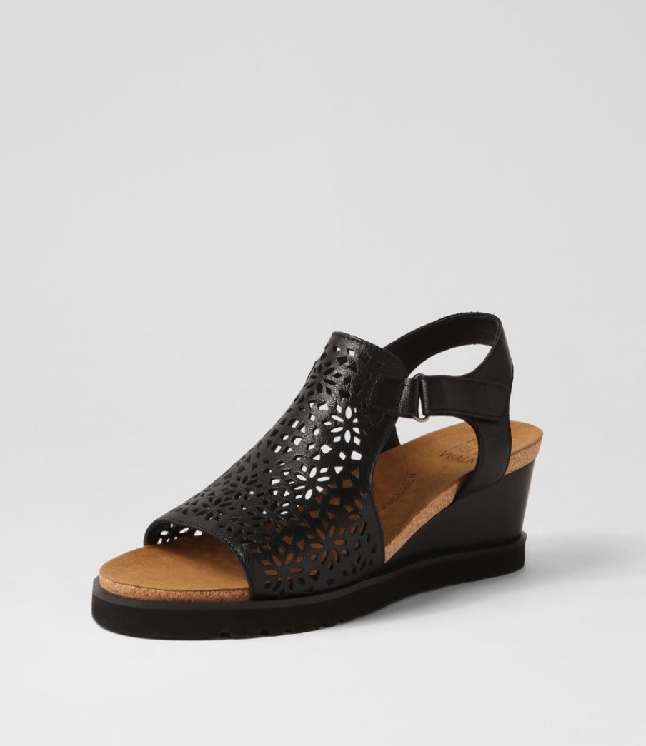 ZIERA Perynn W Black Leather Sandals | Wedges