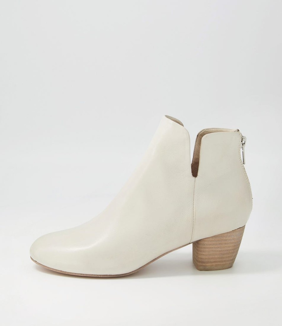 DJANGO & JULIETTE Dollars Almond Leather Ankle Boots | Boots