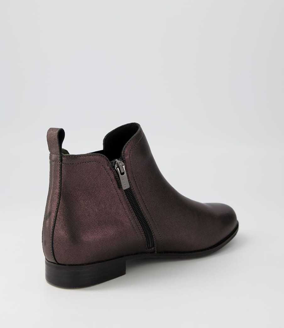 ZIERA Talia Xf Black Glow Leather Chelsea Boots | Boots