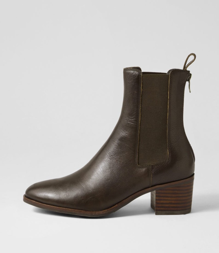 DJANGO & JULIETTE Dowell Dark Olive Choc Leather Chelsea Boots | Boots