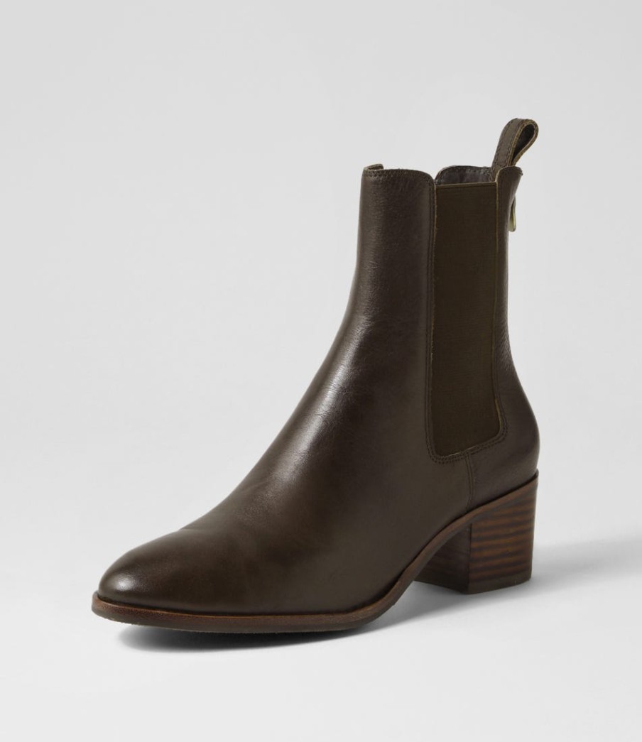 DJANGO & JULIETTE Dowell Dark Olive Choc Leather Chelsea Boots | Boots