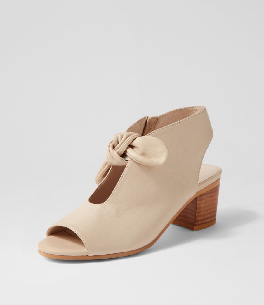 DJANGO & JULIETTE Banana Vanilla Leather Sandals | Heels