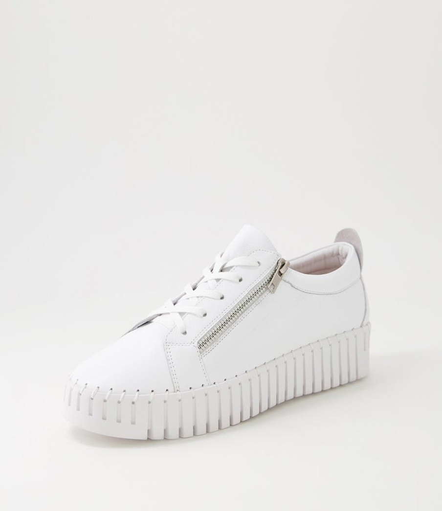 DJANGO & JULIETTE Bump White Leather Sneakers | Sneakers