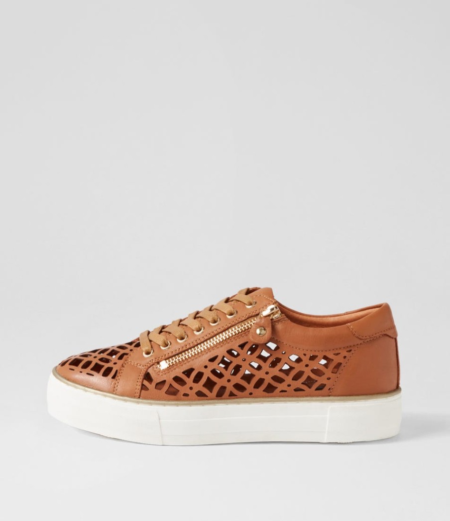 DJANGO & JULIETTE Flynng Tan White Leather Sneakers | Sneakers